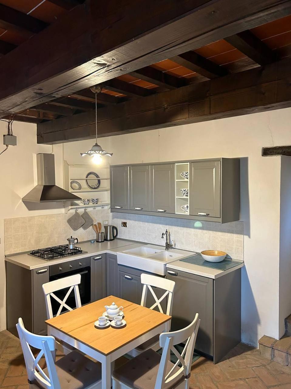 Borgo Tramonte Otel Pratovecchio Oda fotoğraf